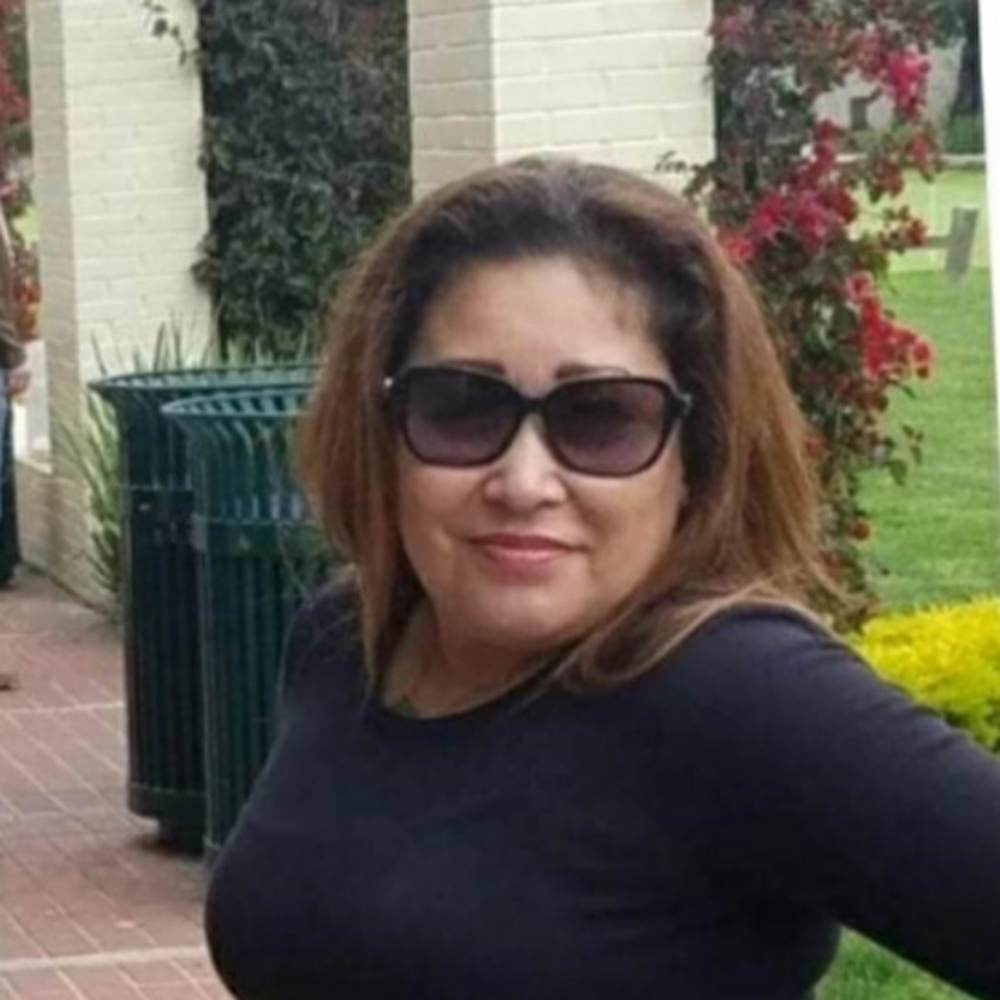 Meet your Posher, Maria